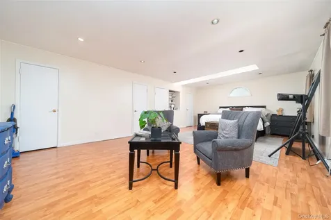 86-34 Francis Lewis Boulevard Holliswood NY 11432