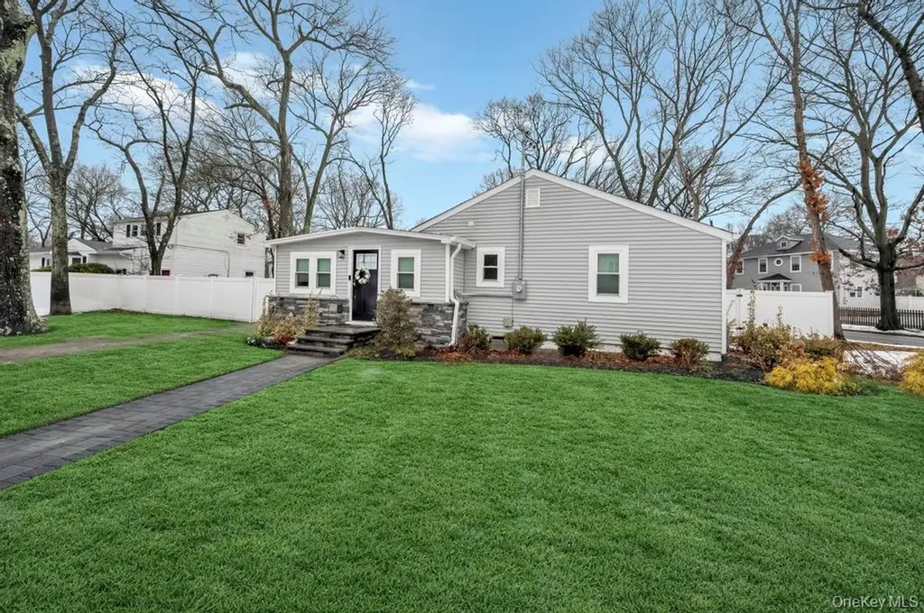 2 Wheeler Road Centereach NY 11720
