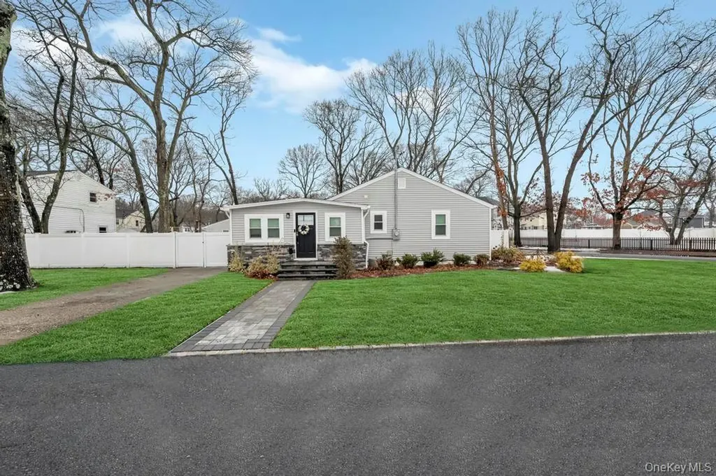 2 Wheeler Road Centereach NY 11720