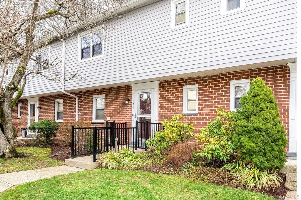 155 Charter Circle Ossining NY 10562