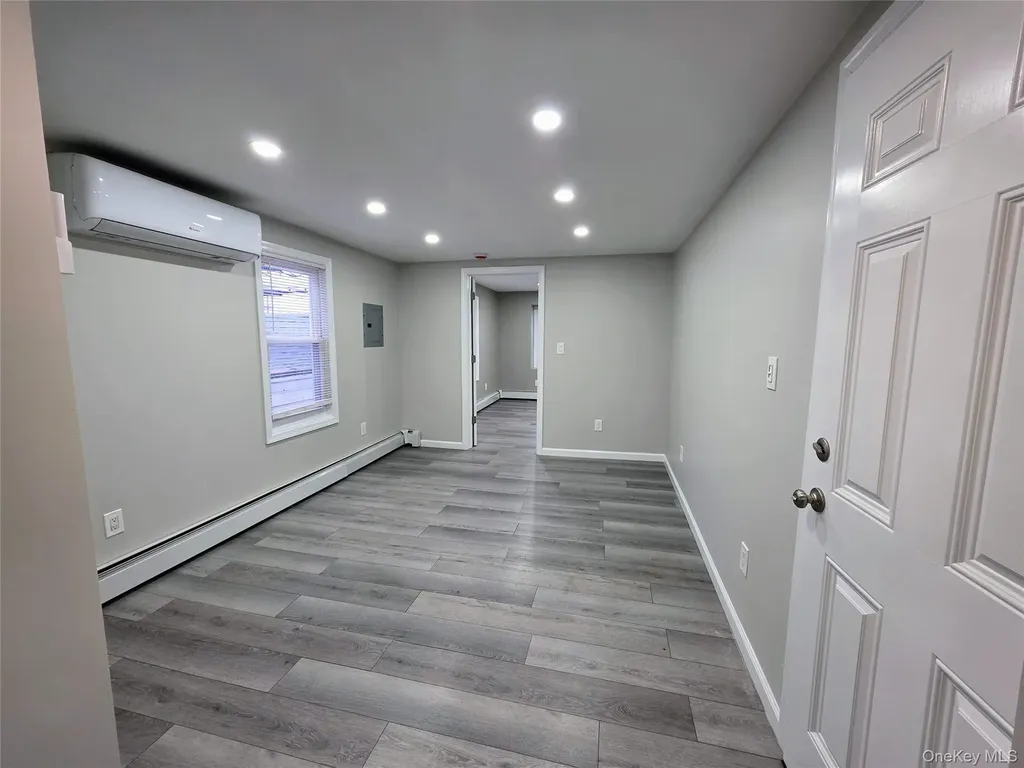 269 Willis Avenue Mineola NY 11501