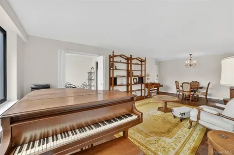 25 Lake Street White Plains NY 10603