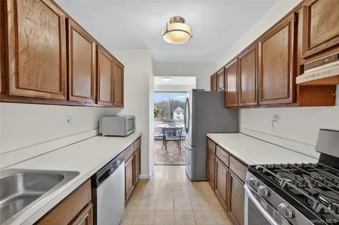 25 Lake Street White Plains NY 10603