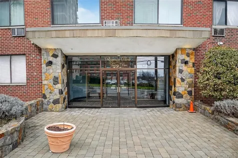 25 Lake Street White Plains NY 10603