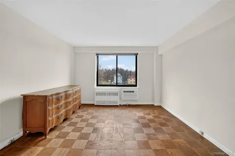 25 Lake Street White Plains NY 10603