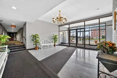 25 Lake Street White Plains NY 10603