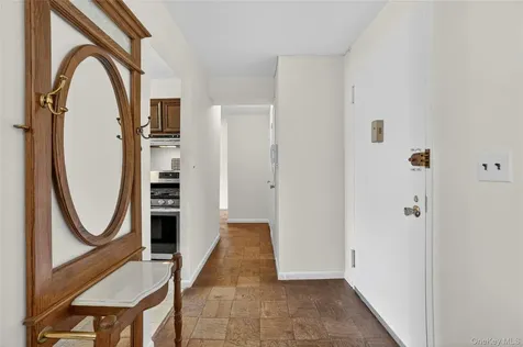 25 Lake Street White Plains NY 10603