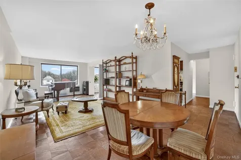 25 Lake Street White Plains NY 10603
