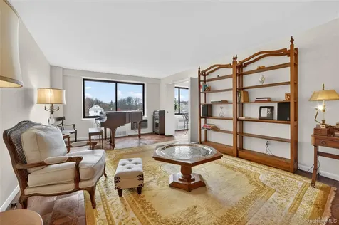 25 Lake Street White Plains NY 10603