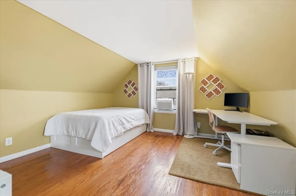 196 William Street Williston Park NY 11596