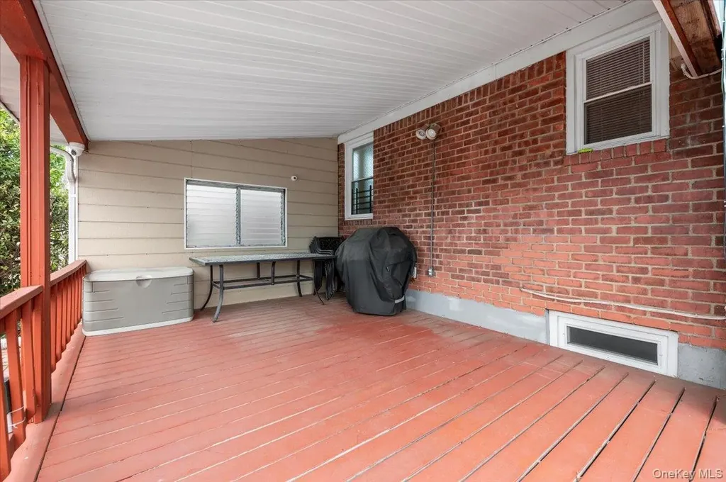 196 William Street Williston Park NY 11596