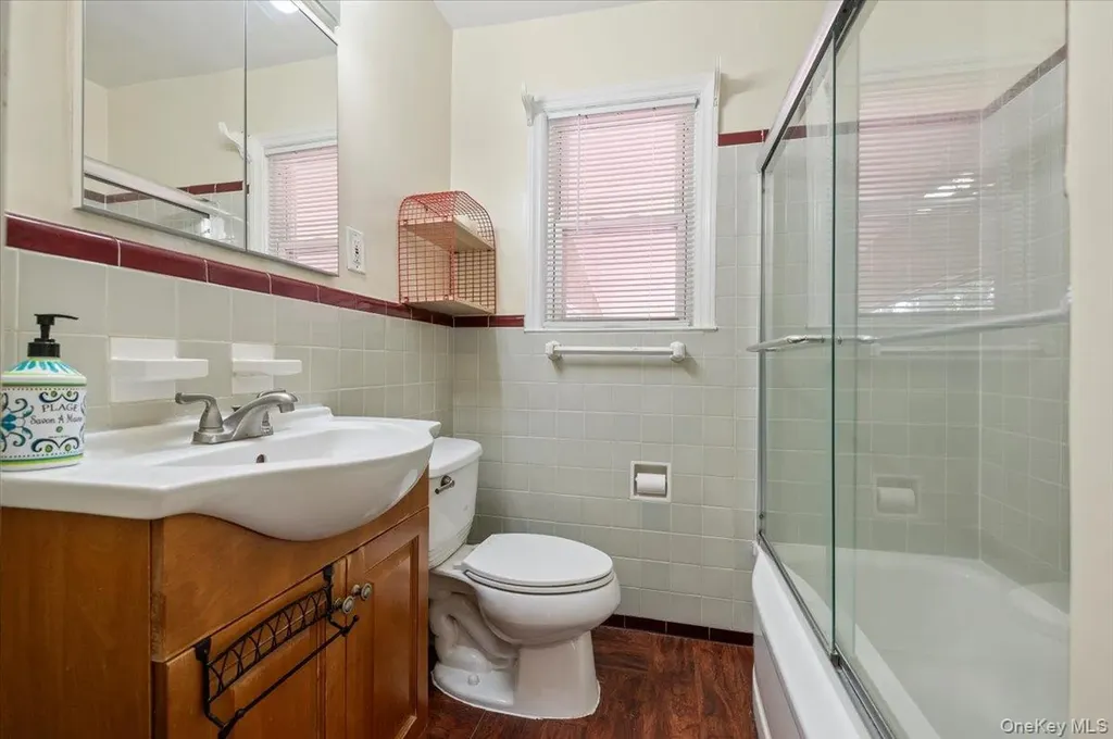 196 William Street Williston Park NY 11596