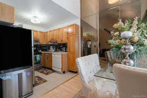 205 Ramapo Road Garnerville NY 10923