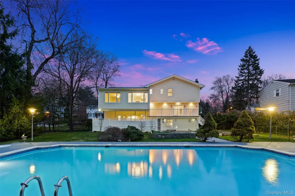 10 Cherry Lane Scarsdale NY 10583