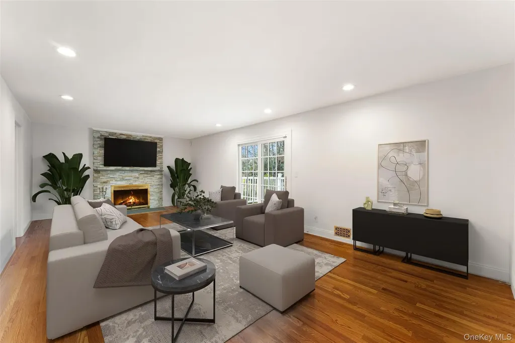 10 Cherry Lane Scarsdale NY 10583