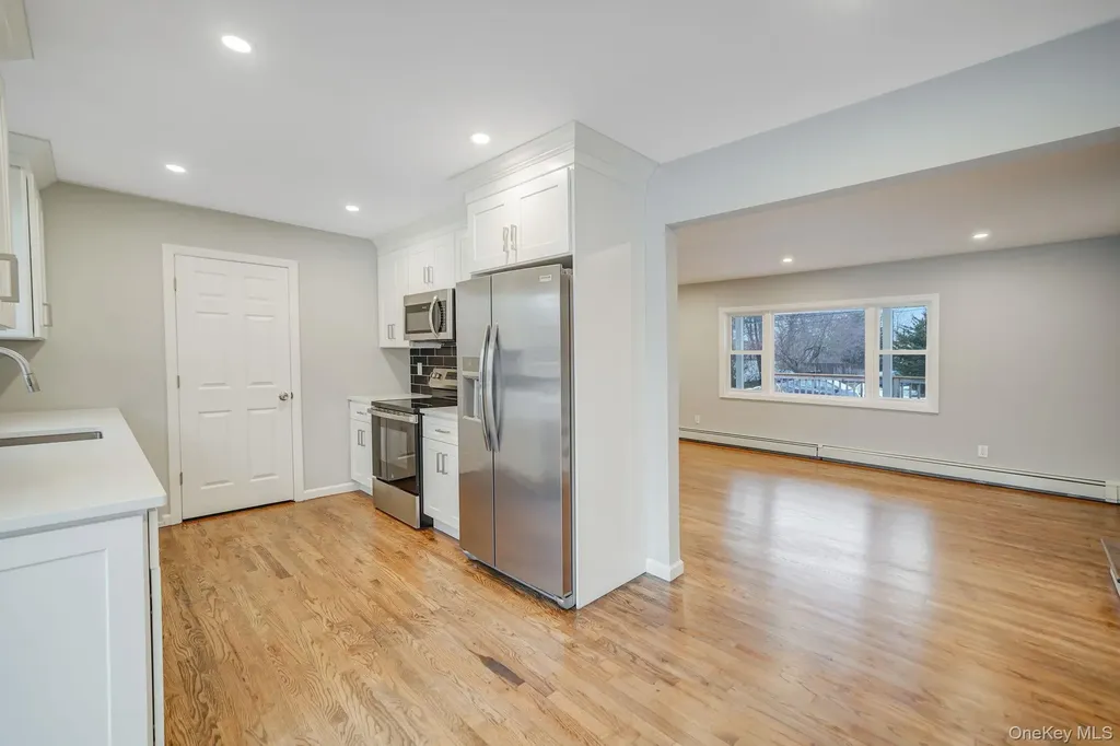 1730 Heckscher Avenue Bay Shore NY 11706