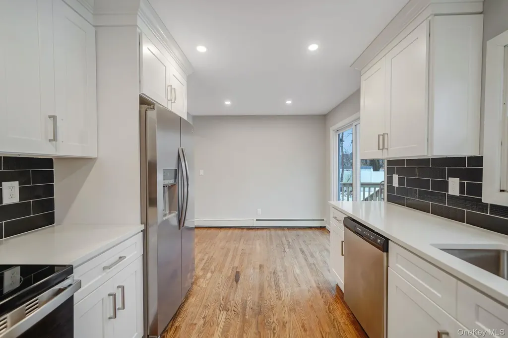 1730 Heckscher Avenue Bay Shore NY 11706