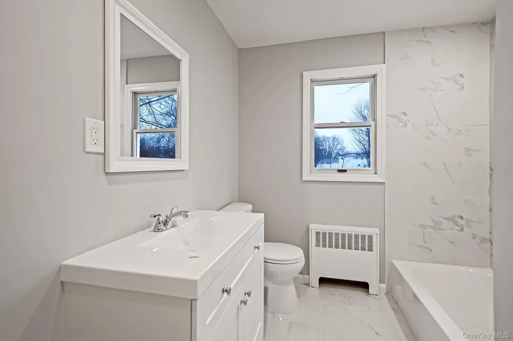1730 Heckscher Avenue Bay Shore NY 11706