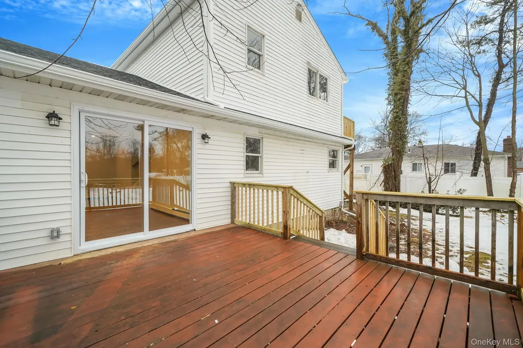 1730 Heckscher Avenue Bay Shore NY 11706
