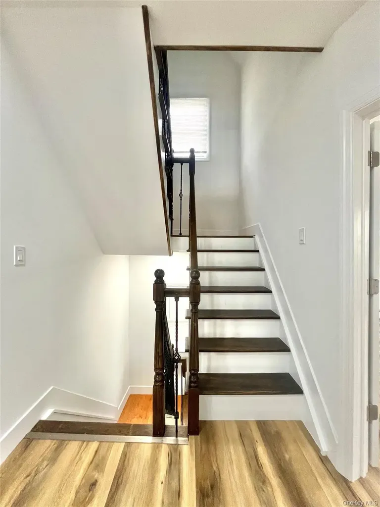 123 Clinton Avenue New Rochelle NY 10801