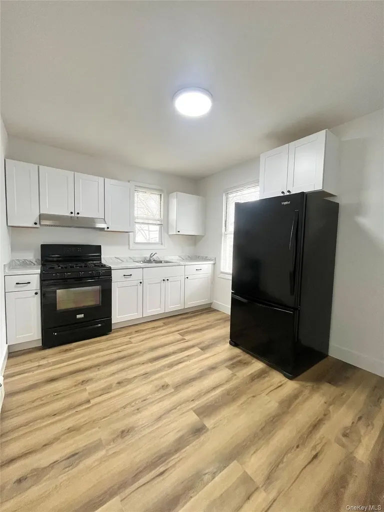 123 Clinton Avenue New Rochelle NY 10801