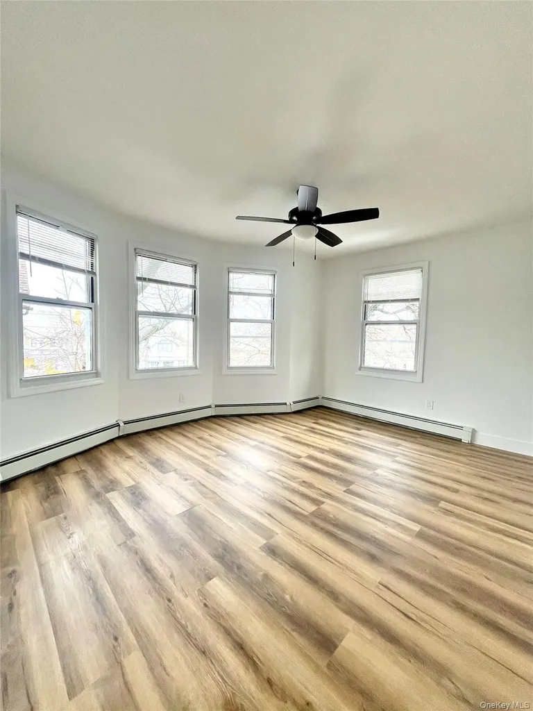 123 Clinton Avenue New Rochelle NY 10801