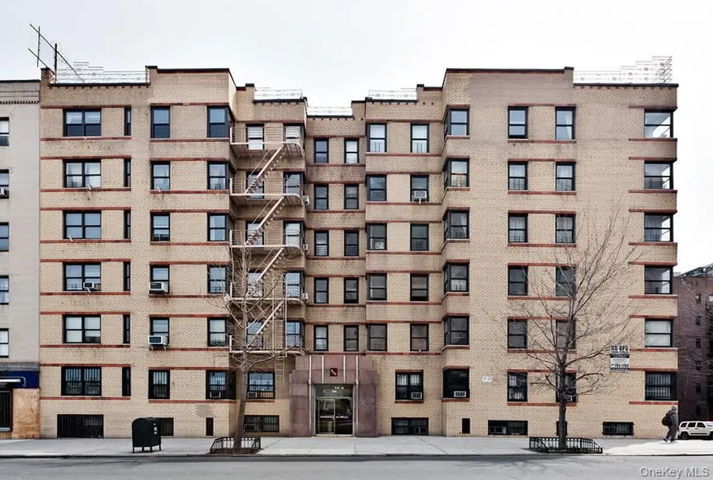 860 Grand Concourse Bronx NY 10451