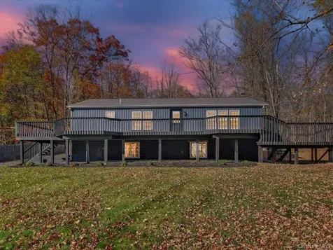 176 Old State Route 28 Glenford NY 12433