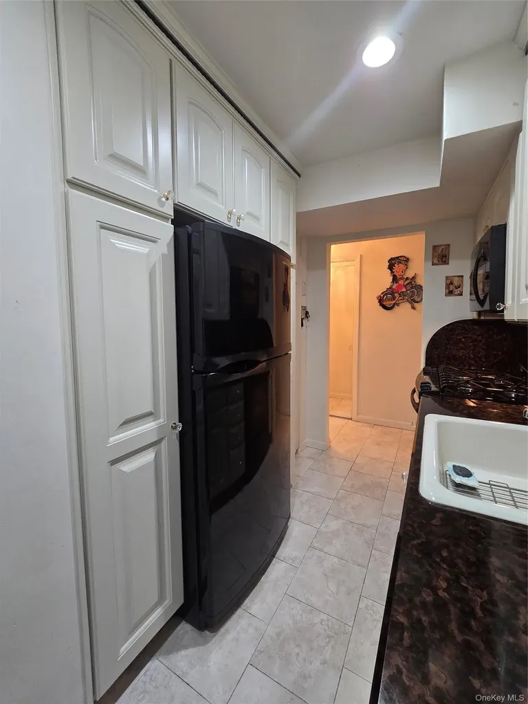 89-40 151th Avenue Howard Beach NY 11414