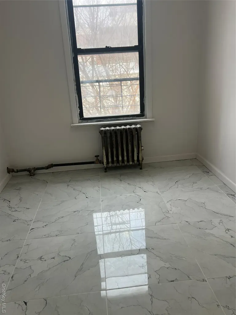 635 Eagle Avenue Bronx NY 10455
