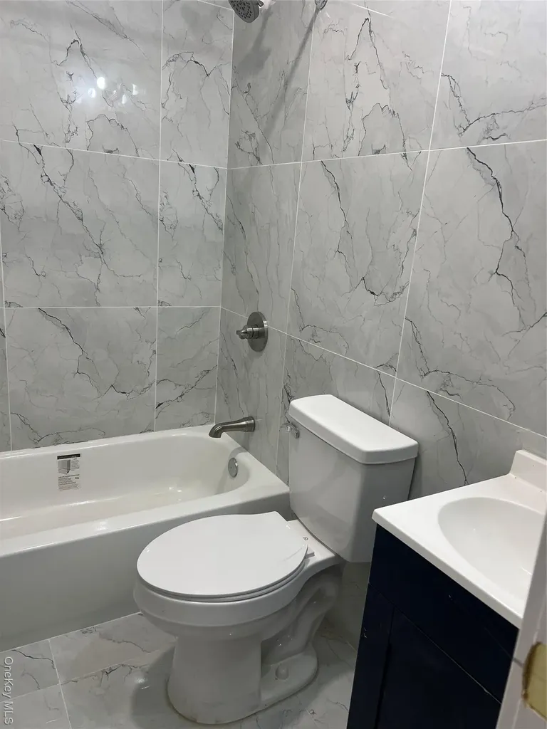 635 Eagle Avenue Bronx NY 10455