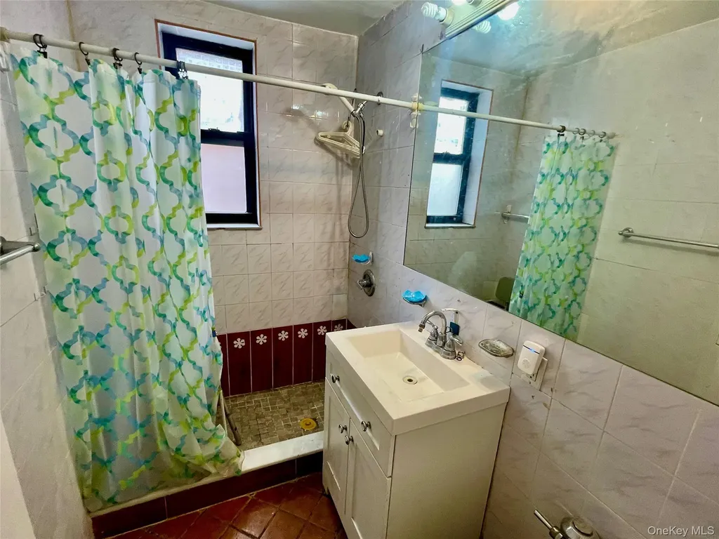 138-15 Franklin Avenue Flushing NY 11355