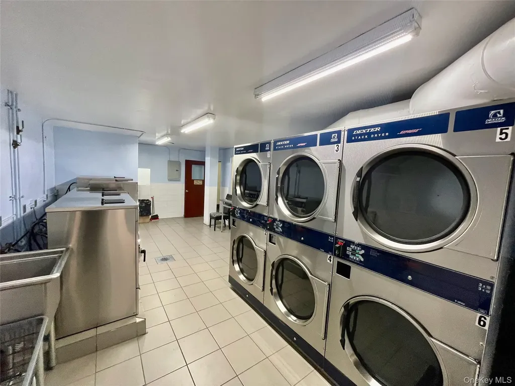 138-15 Franklin Avenue Flushing NY 11355