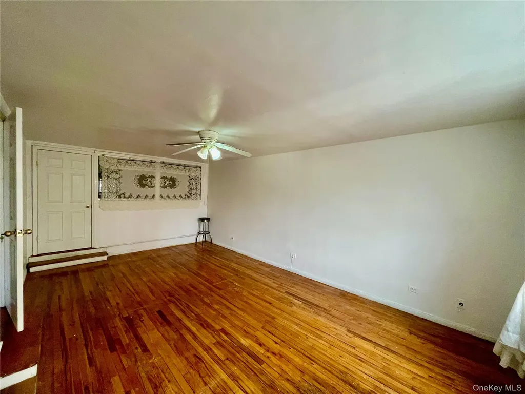 138-15 Franklin Avenue Flushing NY 11355