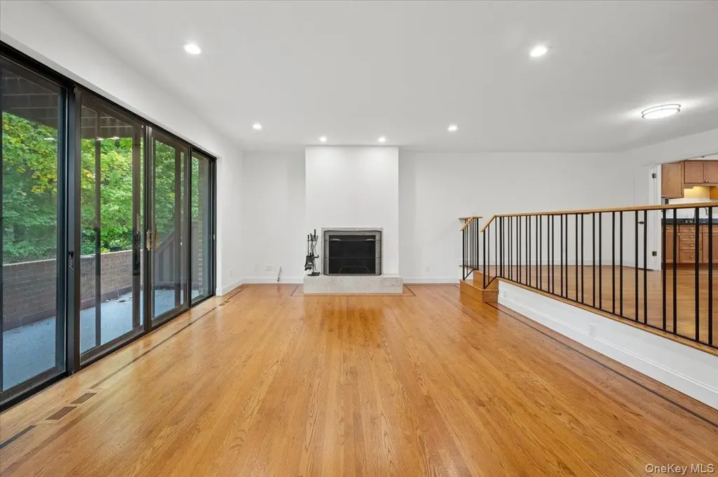 70 Waters Edge Rye NY 10580