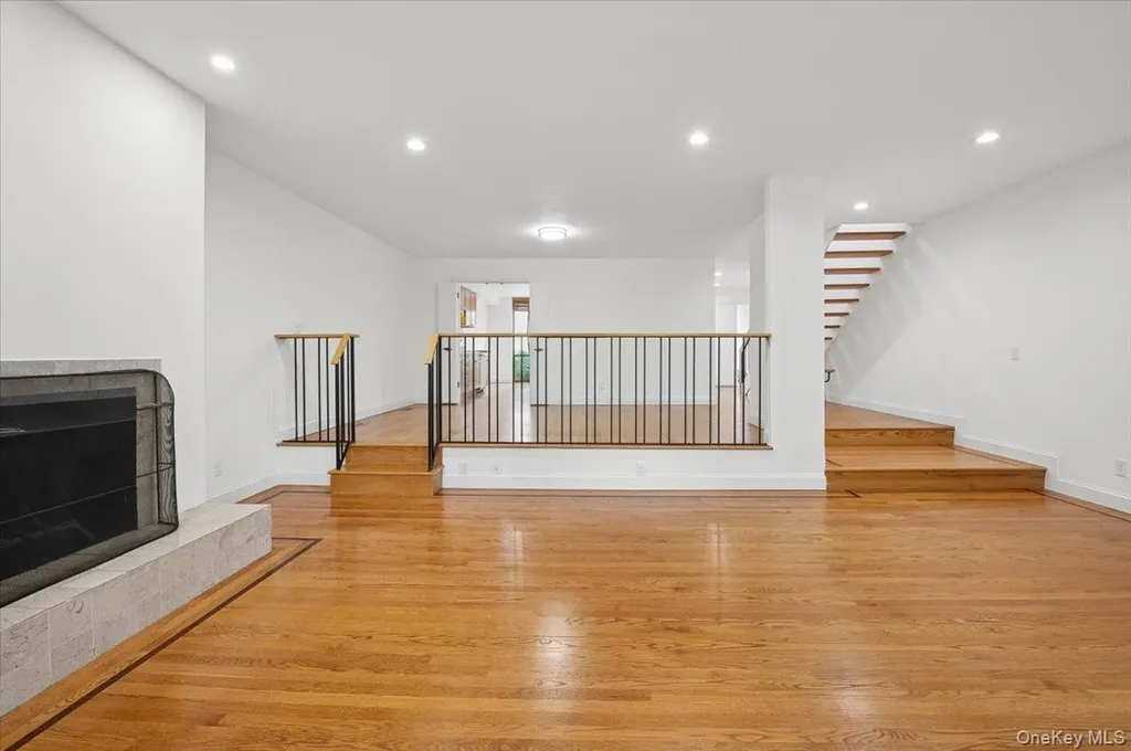 70 Waters Edge Rye NY 10580