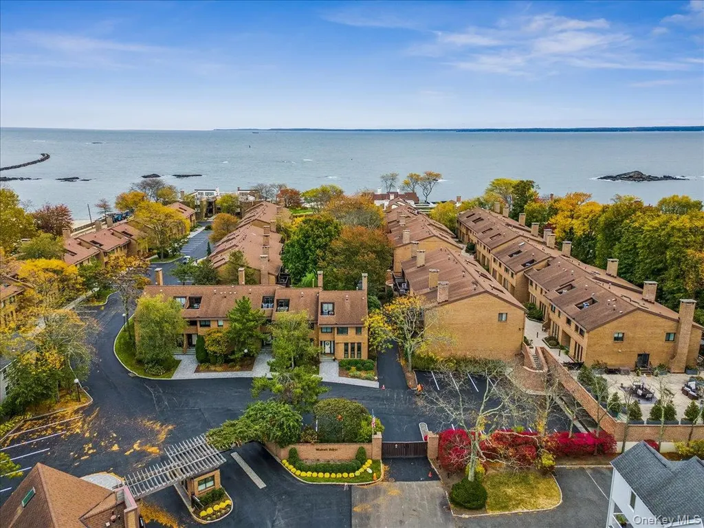 70 Waters Edge Rye NY 10580