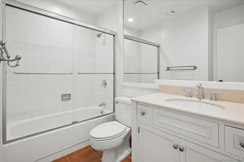 70 Waters Edge Rye NY 10580