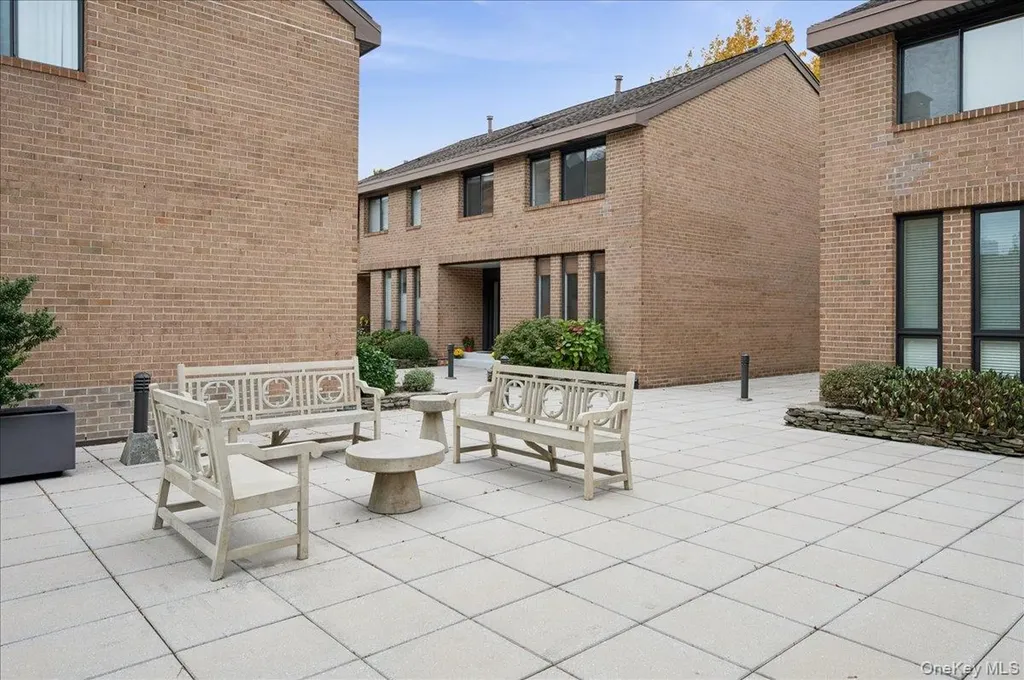 70 Waters Edge Rye NY 10580