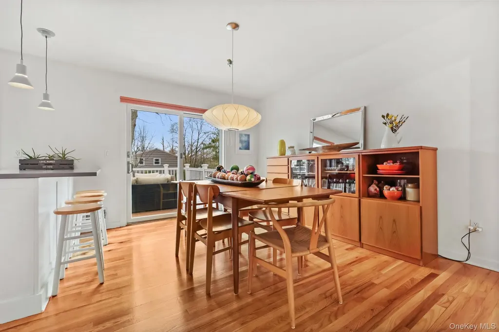 6 Jason Lane Mamaroneck NY 10543
