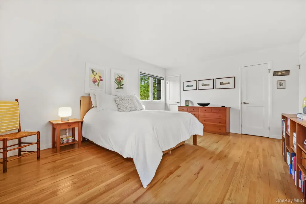 6 Jason Lane Mamaroneck NY 10543
