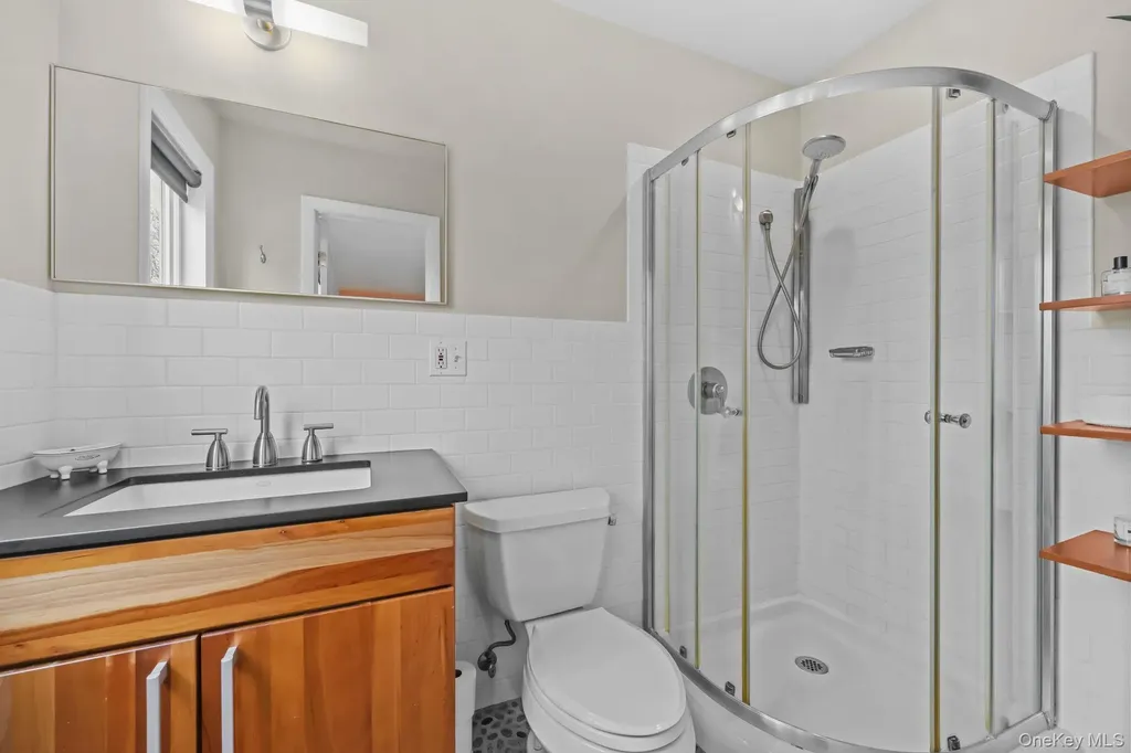 6 Jason Lane Mamaroneck NY 10543