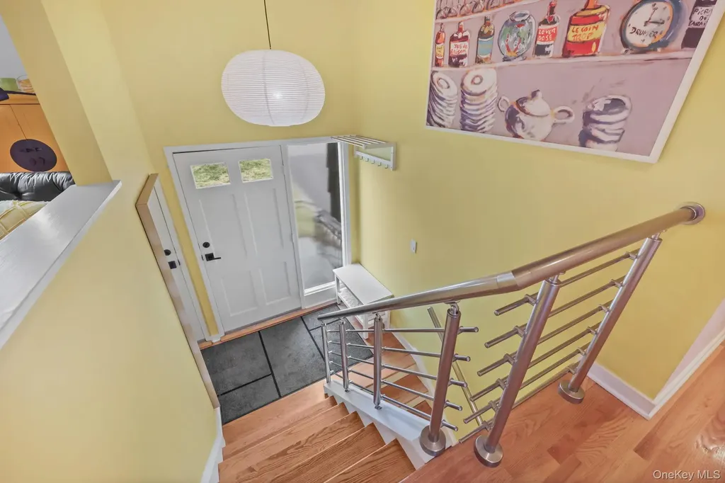 6 Jason Lane Mamaroneck NY 10543