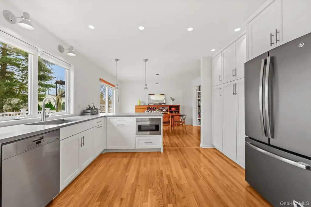 6 Jason Lane Mamaroneck NY 10543
