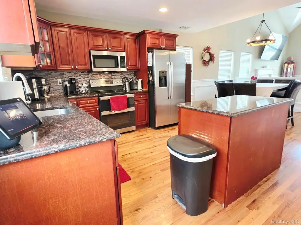 131 Forrest Avenue Shirley NY 11967