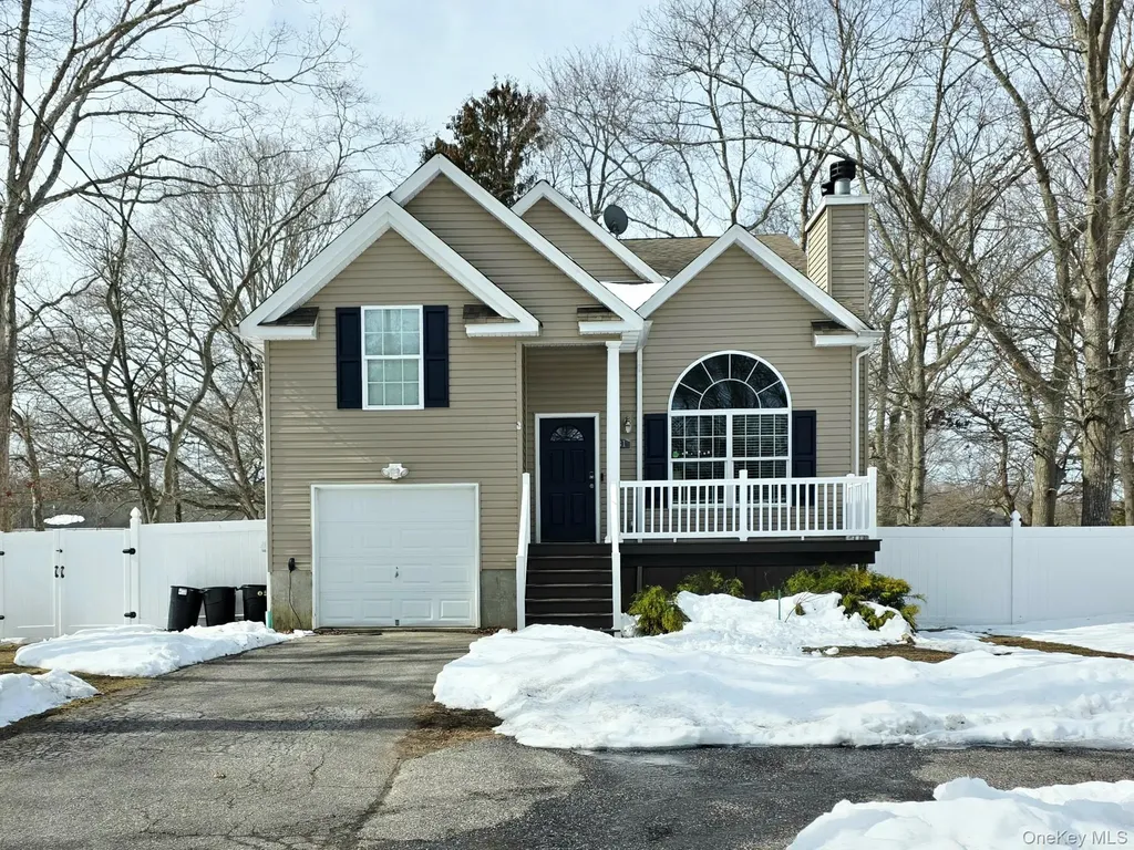 131 Forrest Avenue Shirley NY 11967