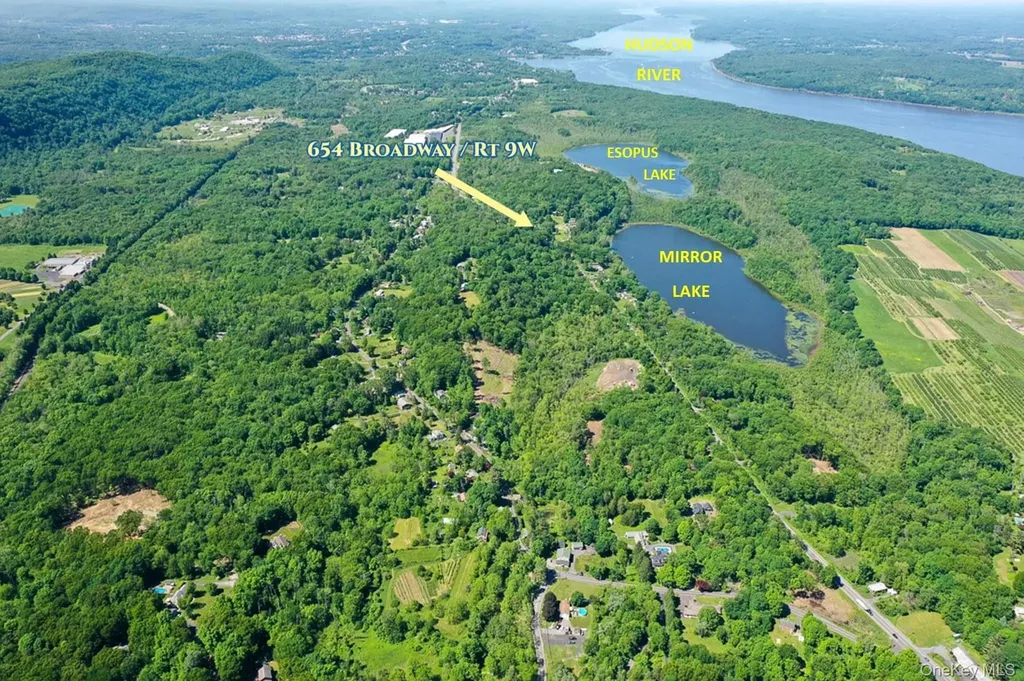 654 Broadway Esopus NY 12429