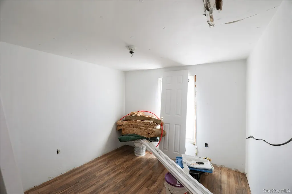 654 Broadway Esopus NY 12429
