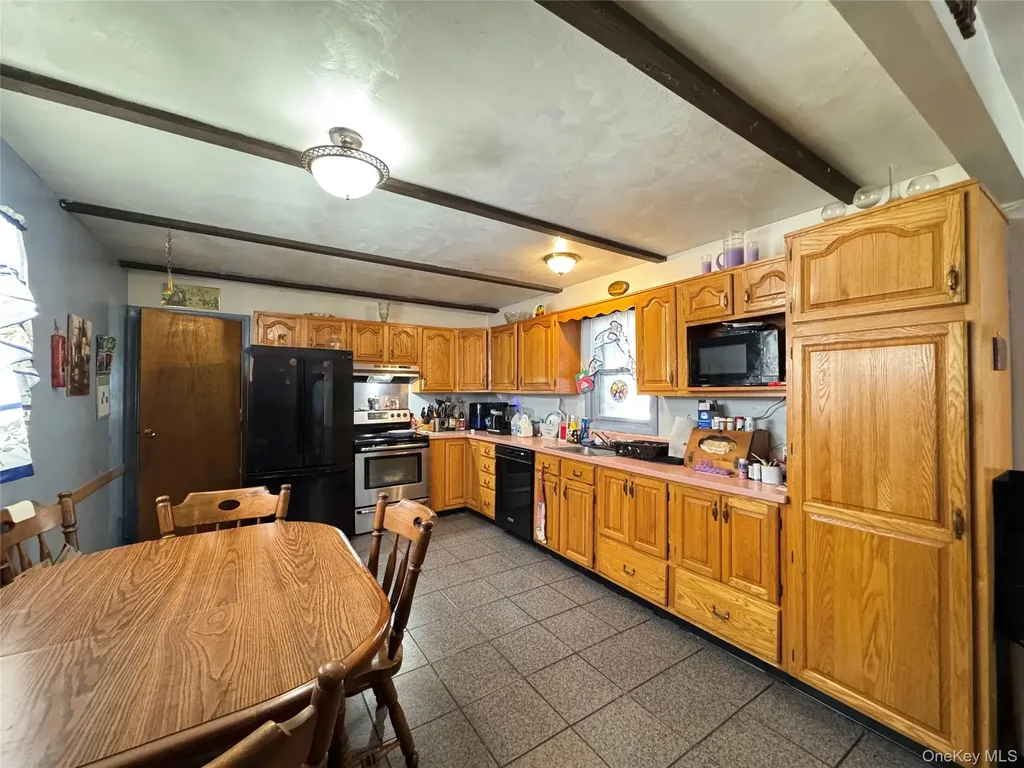 24 Palmer Road Catskill NY 12414