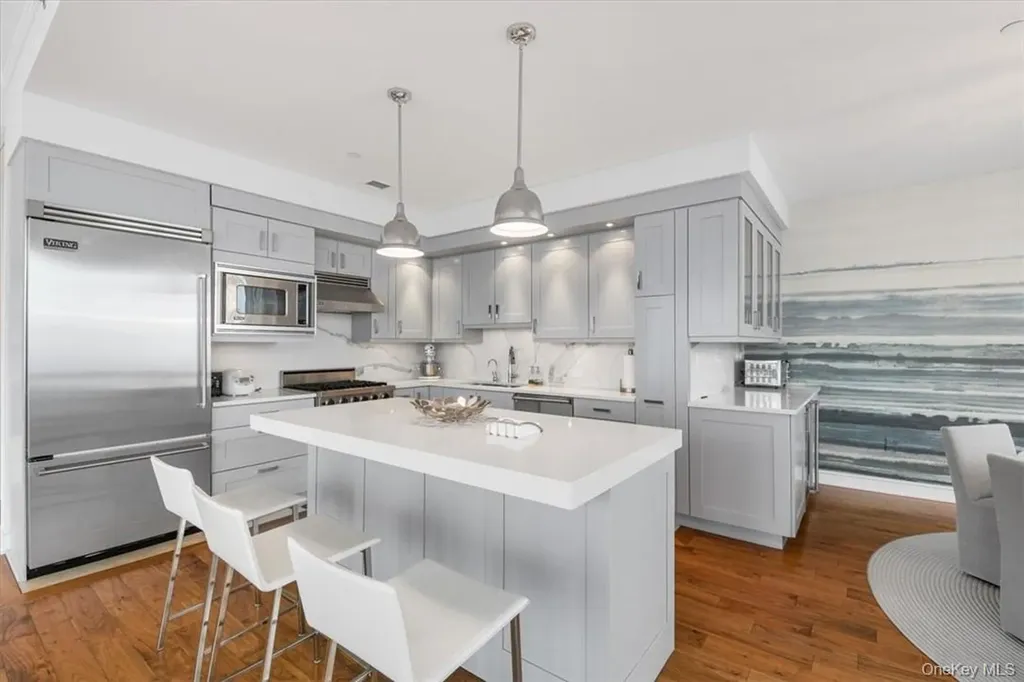 5 Renaissance Square White Plains NY 10601